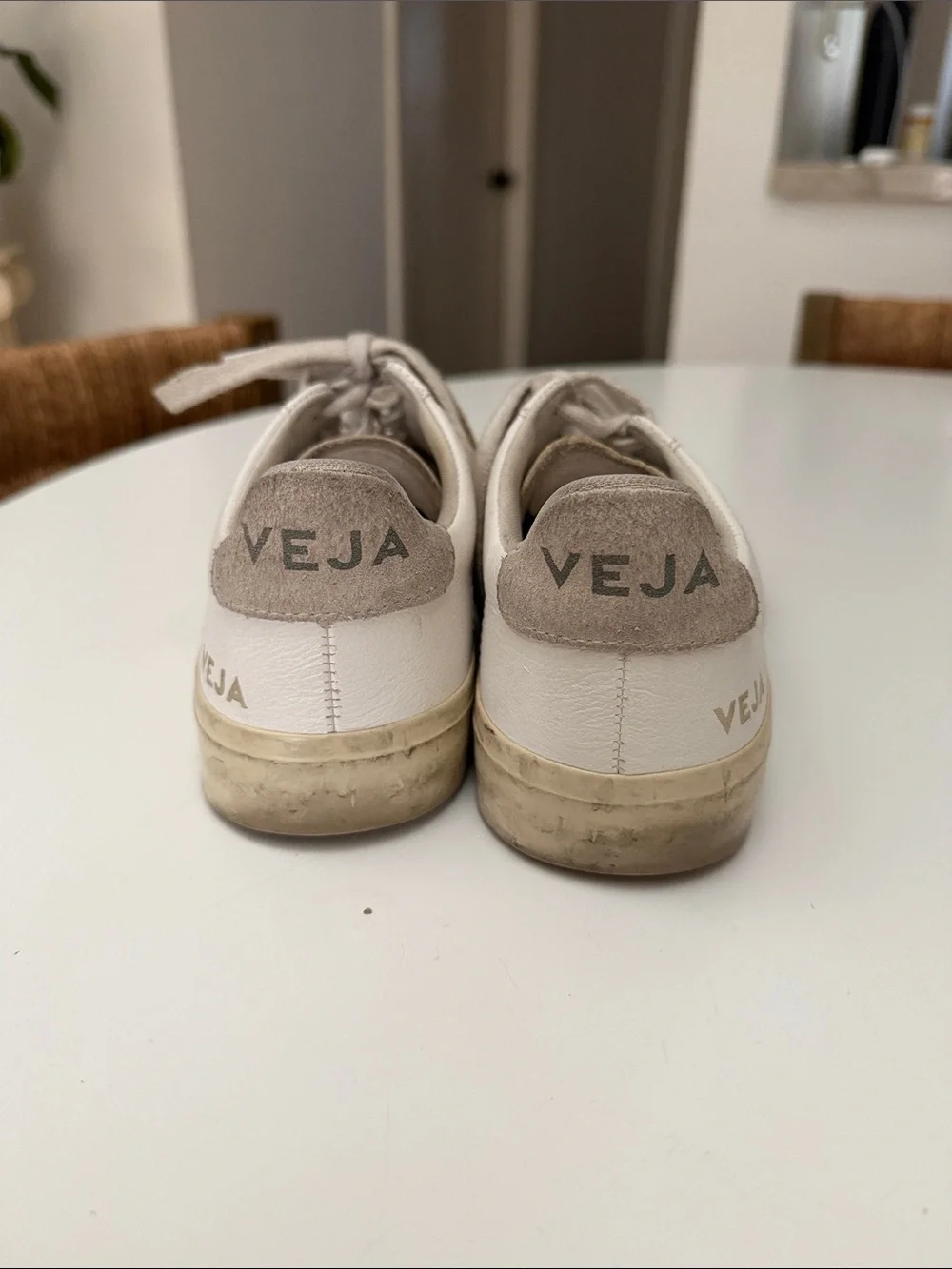 Veja White Leather Sneakers! Size 5!